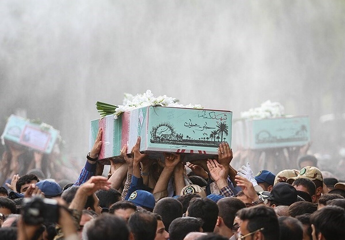 ویدئو | گرامیداشت ورود پیکرهای طیبه ۴۴ شهید تازه‌تفحص‌شده به کشور