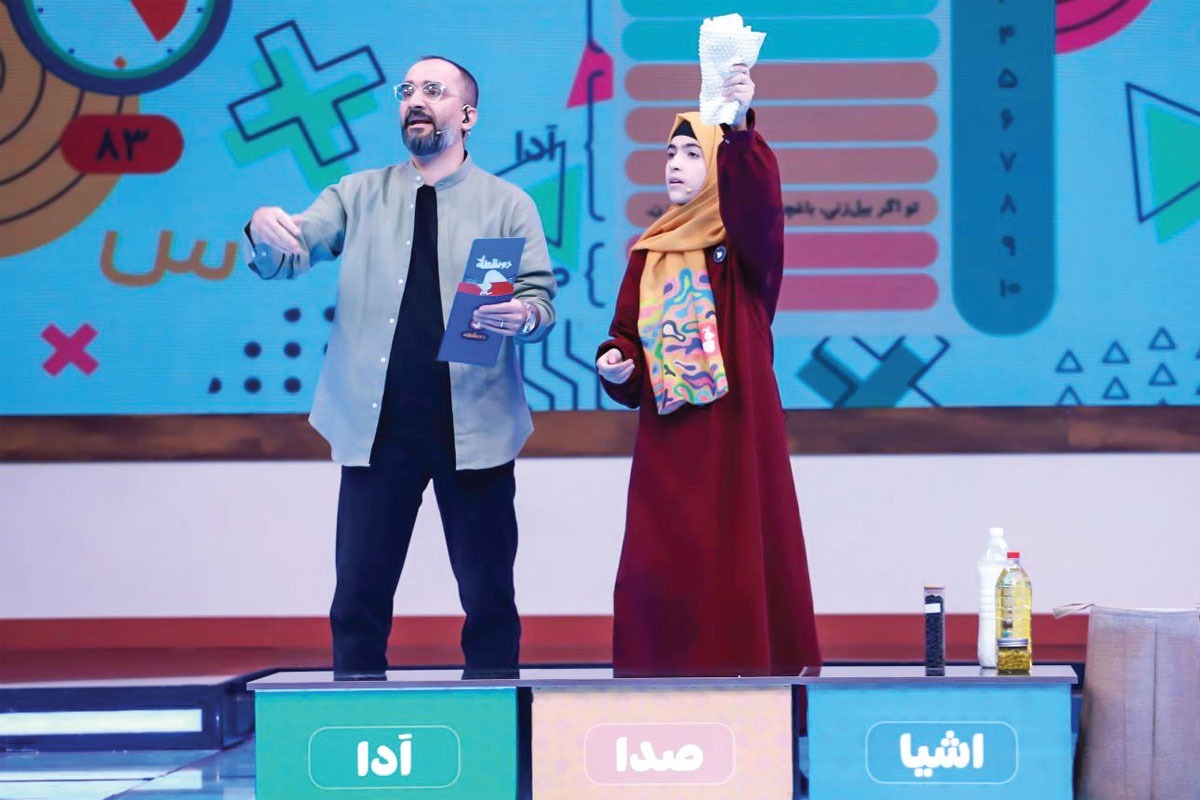 آموزش با طعم شیرین سرگرمی | نگاهی به برنامه تلویزیونی «دونقطه»