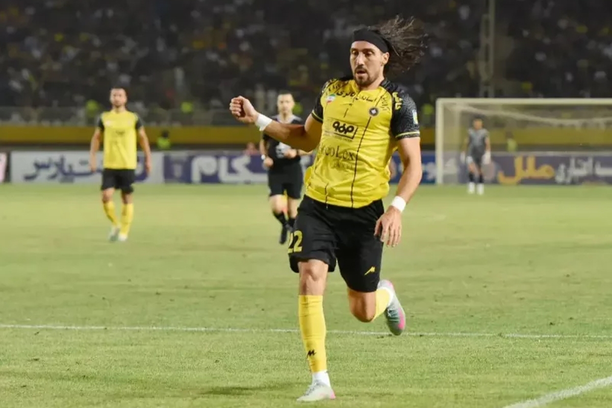 مهاجم تیم فوتبال سپاهان به دلیل مصدومیت در دربی اصفهان غایب خواهد بود.