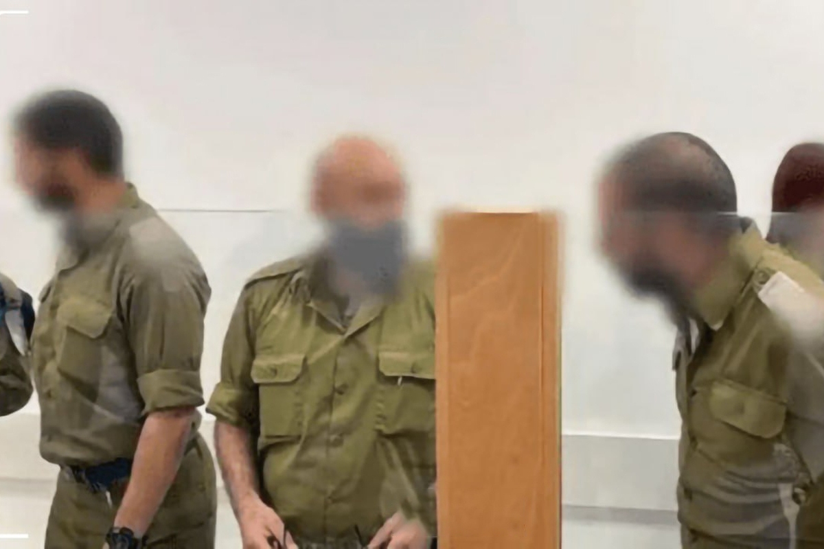 رسانه‌های اسرائیلی ادعا کردند یک نظامی ذخیره این رژیم به ظن همکاری اطلاعاتی با ایران بازداشت شده است.