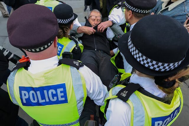 شهرهای اروپا در تسخیر حامیان فلسطین شهرهای اروپا در تسخیر حامیان فلسطین