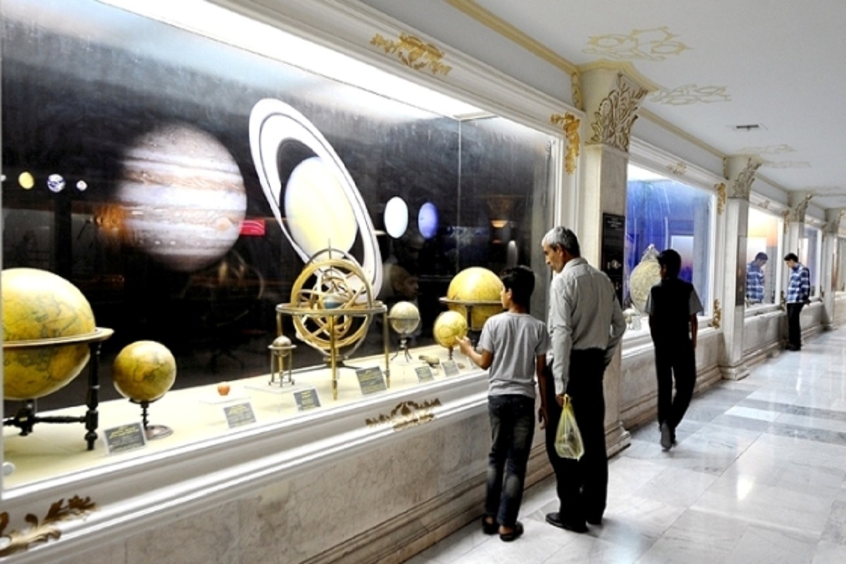 معاون موزه‌ها و گنجینه‌های فرهنگی سازمان کتابخانه‌ها، موزه‌ها و مرکز اسناد آستان قدس رضوی گفت: در نیمه نخست امسال، حدود ۴۰۰ هزار نفر از موزه‌های حرم مطهر رضوی بازدید کردند.