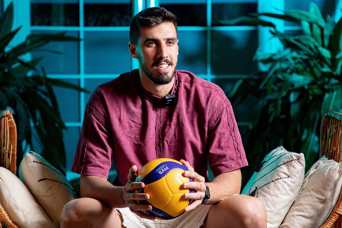 پوریا حسین‌خانزاده، دریافت‌کننده قدرتی تیم ملی والیبال ایران، در نخستین حضورش با تیم لوبه ایتالیا عملکردی درخشان داشت.