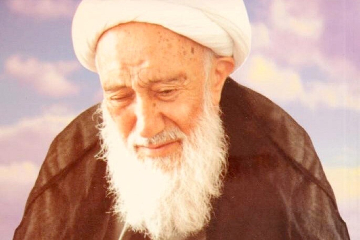 در تاریخ روحانیت مشهد، نام «آیت‌الله شیخ حسنعلی مروارید» یادآور نسلی از عالمانی است که علم را برای عمل آموختند. او فقیهی ساده‌زیست، استاد اخلاق و از چهره‌های اثرگذار حوزه مشهد بود که عمر خود را در خدمت دین، مردم و تربیت طلاب گذراند.