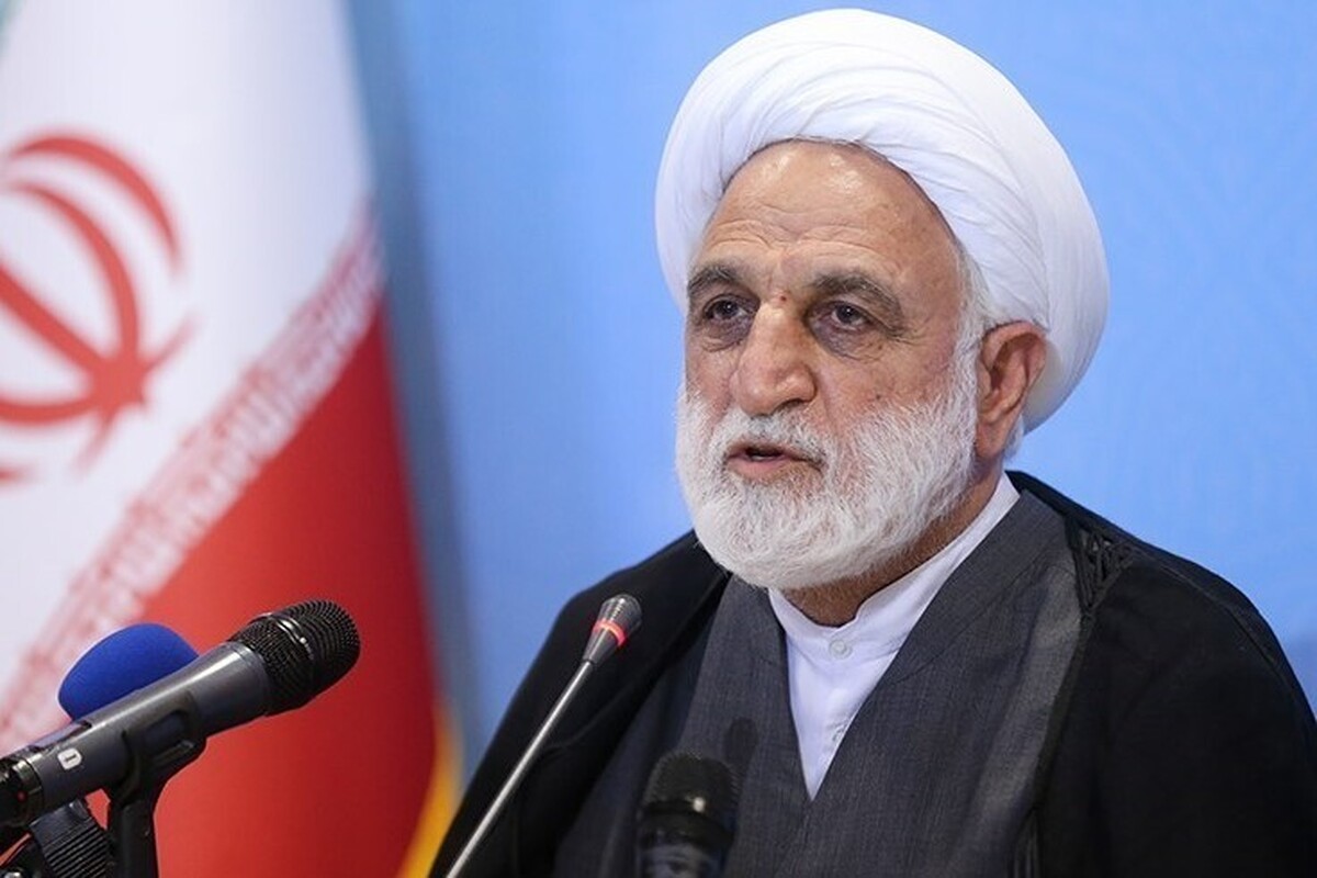 رئیس قوه‌قضائیه گفت: یکی از مسائل موجود در قوه‌قضائیه، حجم ورودی پرونده‌ها به محاکم و مراجع قضایی است؛ طبیعتاً هر چه مسائل و مشکلات اقتصادی در جامعه بیشتر می‌شود، سرریز این افزایش و تَزاید به دستگاه قضا است.