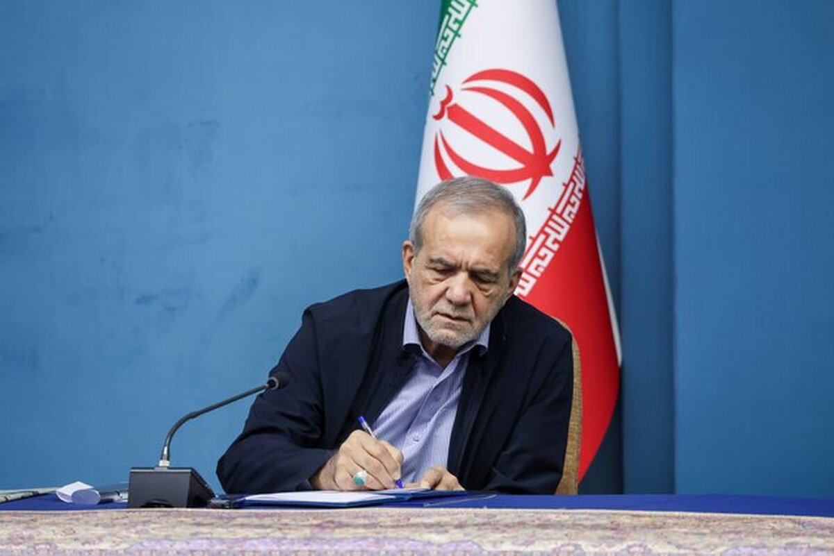 رئیس جمهور در پیامی ضمن آرزوی موفقیت برای کاروان ورزشی ایران در رقابت‌های همبستگی کشور‌های اسلامی، خطاب به اعضای این کاروان تصریح کرد: آنچه مدال‌های شما در این رقابت‌ها را ارزشمندتر می‌کند، اخلاق جوانمردی و تجلی فرهنگ ایرانی- اسلامی است.