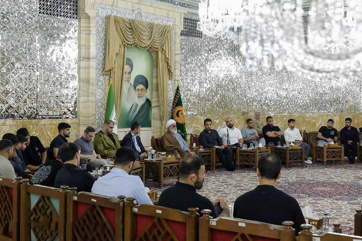 تولیت آستان قدس رضوی با بیان اینکه قهرمانی تیم‌های ملی کشتی آزاد و فرنگی فراتر از یک موفقیت صرفاً ورزشی است، گفت: این پیروزی ارزشمند، موجب افزایش همدلی، وفاق و وحدت در میان مردم شد و نشاط را در جامعه گسترش داد.