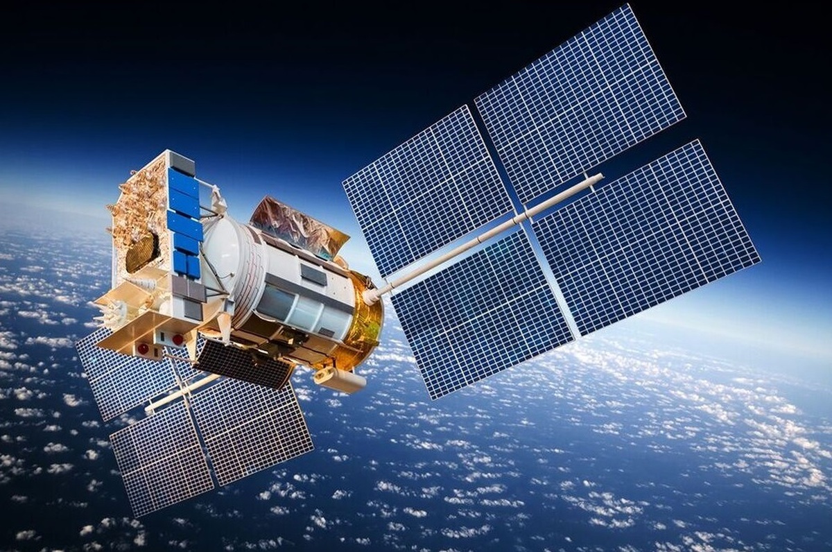 آیا قطع ارتباط با ماهواره‌های هدهد و کوثر به دلیل خرابکاری بوده است؟