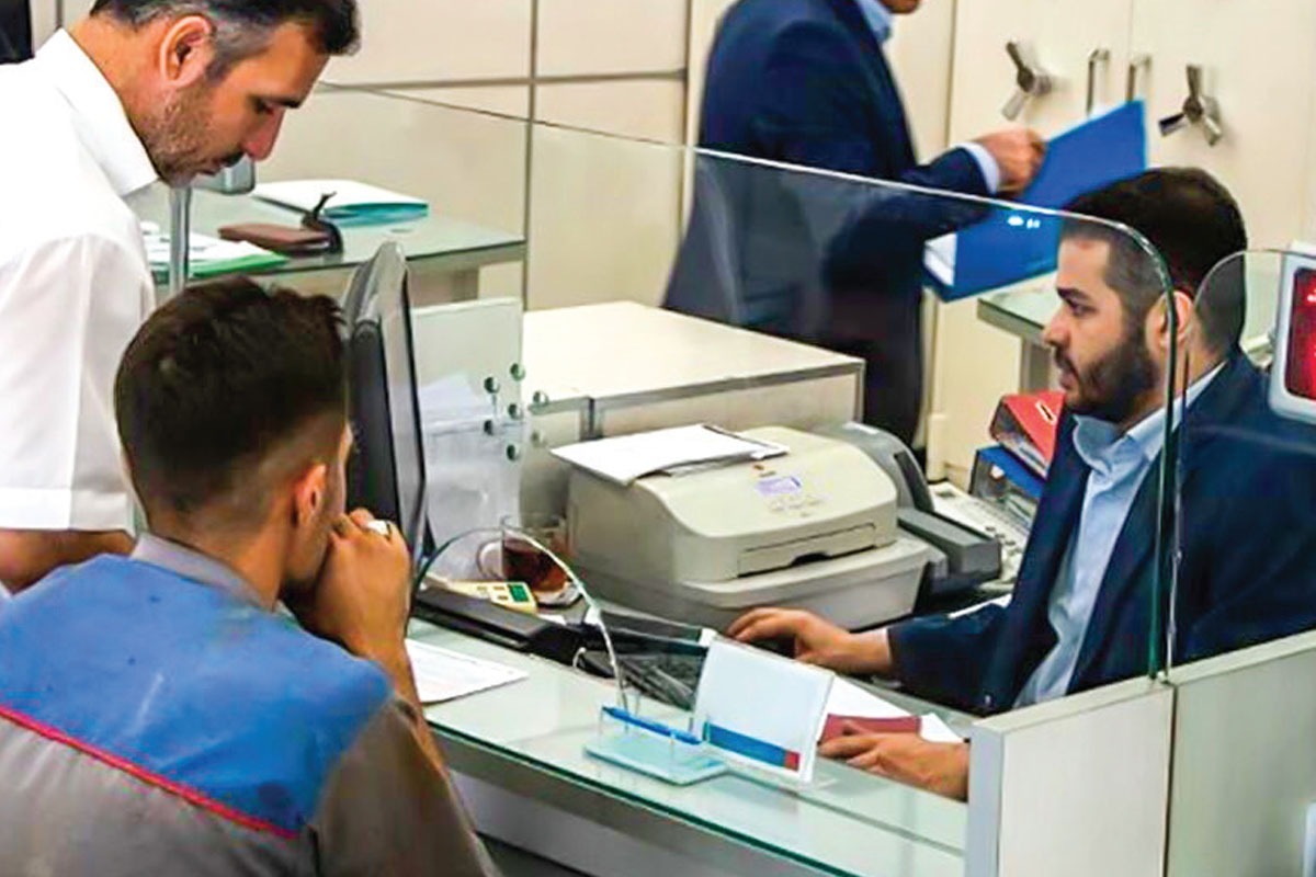 ۹ بانک خصوصی در خراسان رضوی، همچنان گزارش‌های خود را  به  شورای هماهنگی بانک‌های استان اعلام نمی‌کنند.