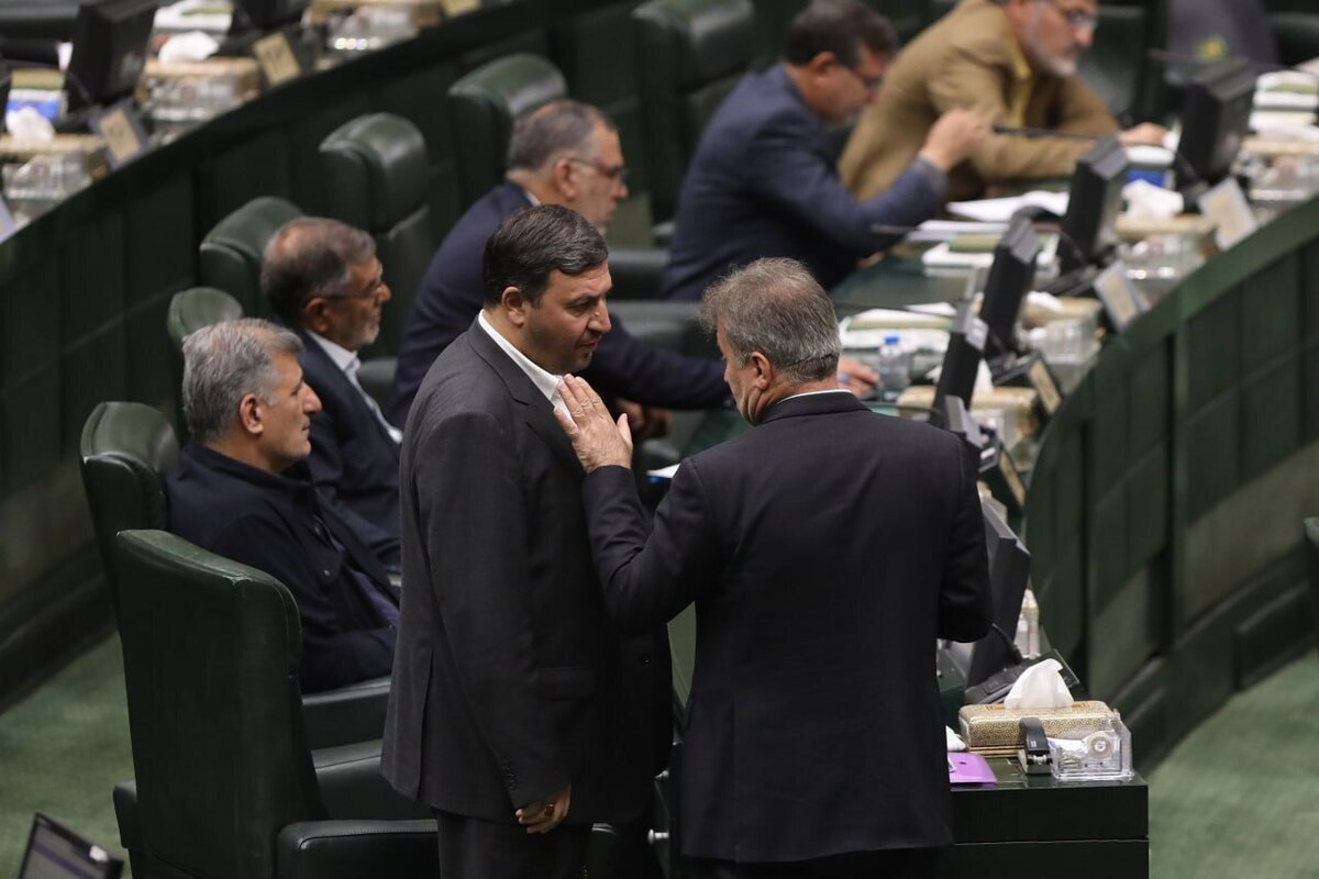 لایحه آیین‌نامه مؤسسه‌های به رسمیت شناخته شده(آر-اٌ) در زمینه ارائه خدمات صدور گواهی‌نامه‌های قانونی فنی و ایمنی دریایی الحاقی به کنوانسیون بین‌المللی ایمنی جان اشخاص در دریا برای رفع ایراد شورای نگهبان، اصلاح شد.