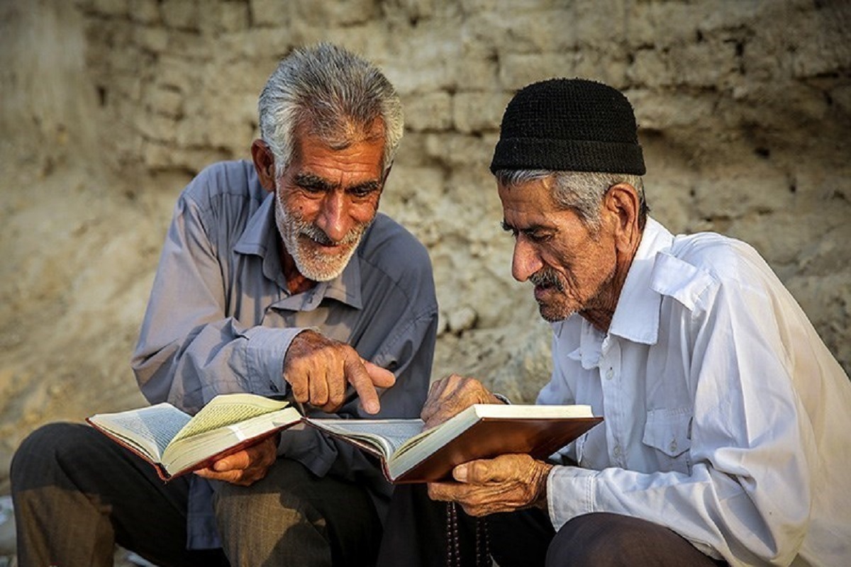 معاون قرآنی وزیر فرهنگ و ارشاد اسلامی ضمن تبریک روز ملی روستا و عشایر بر حمایت از تولید محتوای قرآنی در مناطق روستایی و عشایری تاکید کرد.