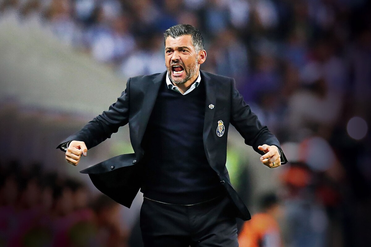 سرمربی سابق مهدی طارمی، هدایت الاتحاد عربستان را برعهده گرفت.