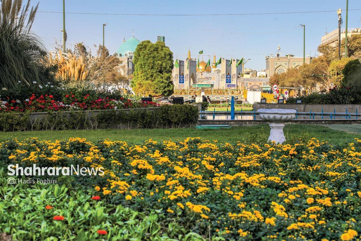 مشهد از بهار تا تابستان گرمای بی‌سابقه هوا، شدت گرفتن خشک‌سالی، خشکی هوا و از‌ دست‌رفتن منابع آبی را تجربه کرد، اما ذره‌ای از سرسبزی شهر کم نشد.