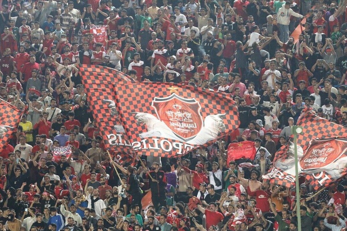 ویدئو | هواداران پرسپولیس، دست‌به‌دامان اوسمار