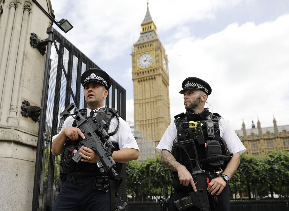 حمله مرگبار منچستر که عامل آن در تماس با پلیس بیعت خود را با داعش اعلام کرد، بار دیگر نگرانی‌ها درباره افزایش تهدید تروریسم در خیابان‌های انگلیس و احتمال گسترش موج تازه افراط‌گرایی در اروپا را زنده کرده است.