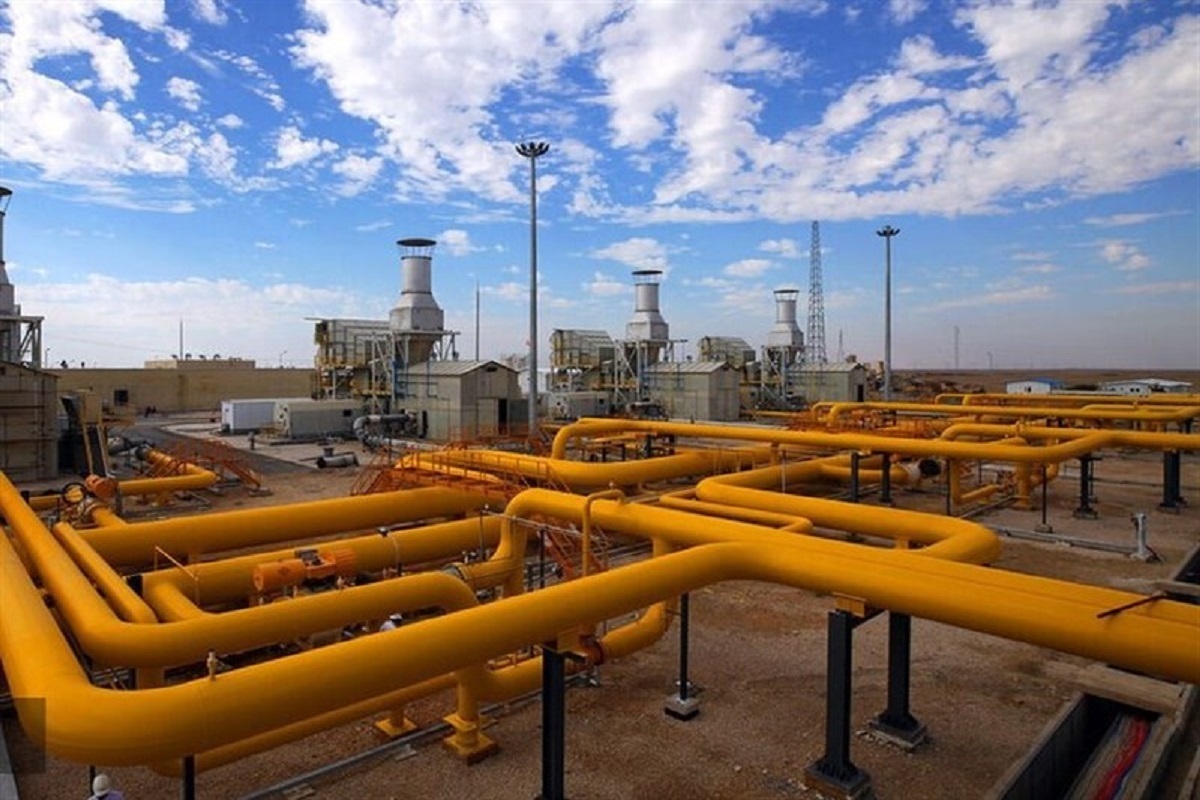 سخنگوی شورای اسلامی استان خراسان رضوی اعلام کرد: وضعیت خطوط انتقال گاز تربت‌حیدریه تا کاشمر و پروژه‌های گازرسانی شهری و روستایی بررسی شد و نظرات نمایندگان شهرستان‌ها برای پیگیری مشکلات انرژی مطرح گردید.