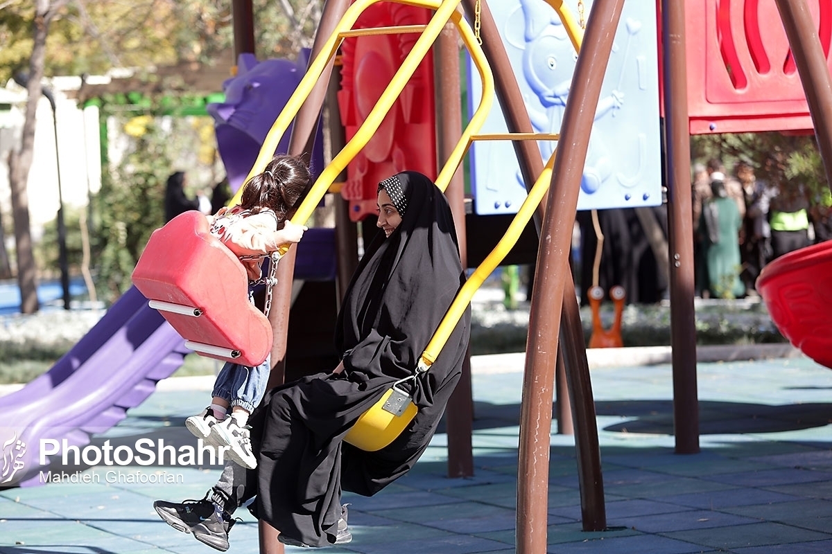 شهردار مشهدمقدس گفت: بوستان شهربانوبسیج نه‌تنها یک مجموعه تفریحی و ورزشی است، بلکه نماد توجه جدی به کرامت، امنیت و سلامت بانوان و خانواده‌ها محسوب می‌شود.