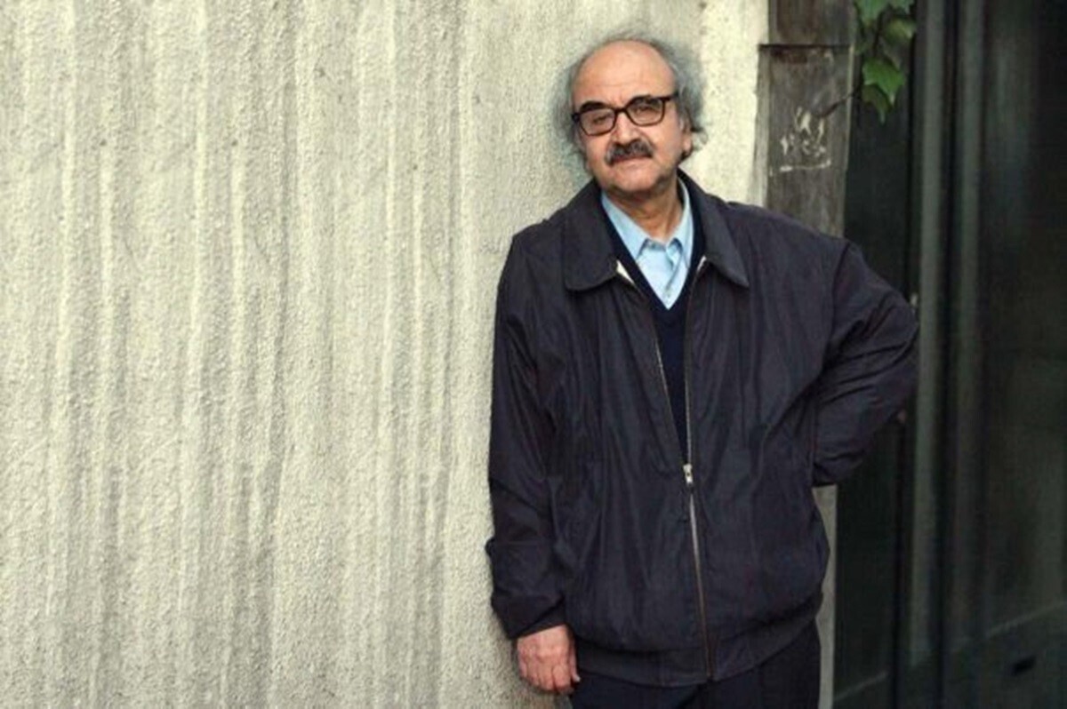 بسیاری از شعر‌های شفیعی‌کدکنی به حافظه‌ی جمعی مردم راه یافته‌اند. قطعه‌هایی مانند «بخوان به نام گل سرخ»، «به کجا چنین شتابان» یا «در هوای بهاری نیشابور» از جمله آثاری هستند که فراتر از کتاب و کلاس درس، در میان مردم ماندگار شدند.