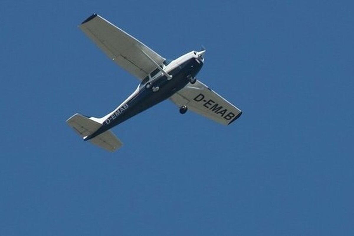 پلیس استرالیا اعلام کرد یک هواپیمای سبک صبح امروز (شنبه) در فرودگاهی در ایالت «نیو ساوت ولز» سقوط کرد و سه نفر از سرنشینان آن کشته شدند.