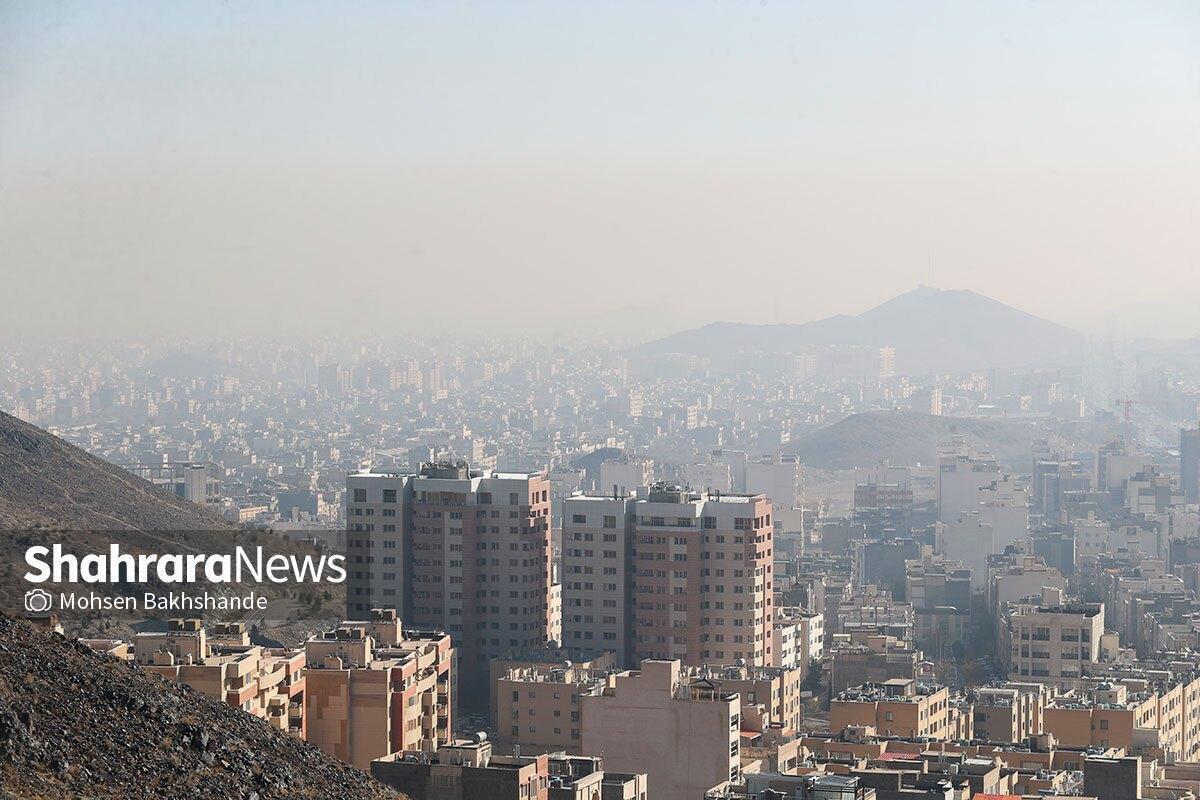 بر اساس اعلام کارشناس اداره هواشناسی خراسان رضوی، از امروز (شنبه، ۱۹ مهر) تا سه‌شنبه (۲۲ مهر)، در برخی نقاط استان ازجمله مشهد مقدس به‌تناوب شاهد افزایش شدت وزش باد، خیزش گردوخاک و درنهایت آلودگی هوا خواهیم بود.