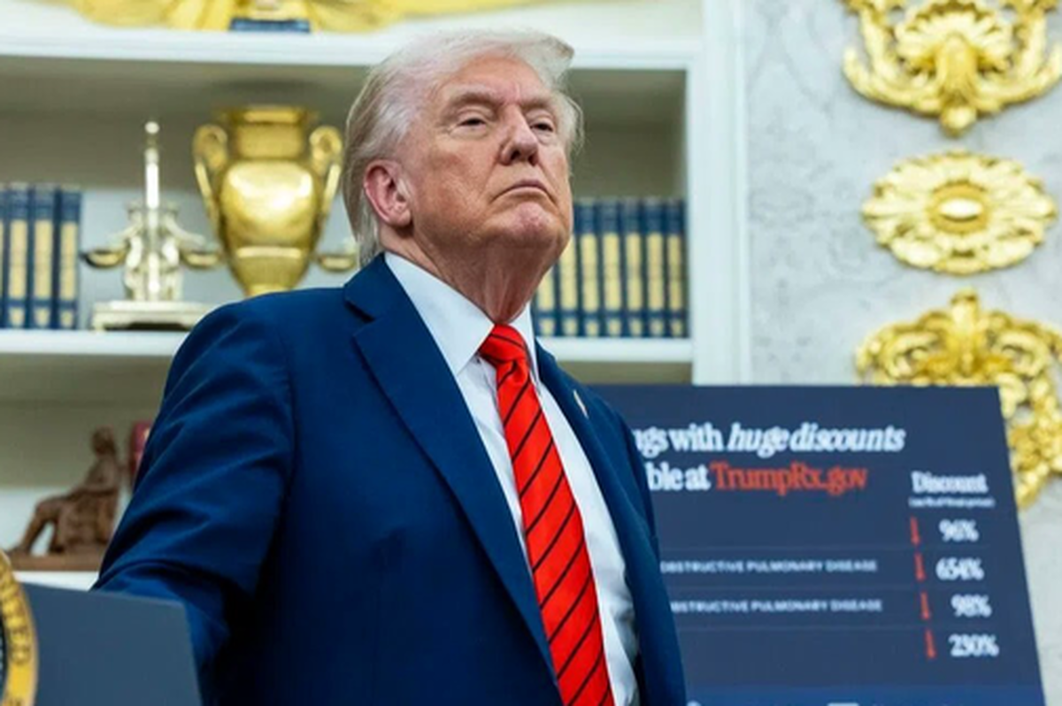 یک روزنامه آمریکایی در گزارشی نوشت که رئیس جمهور این کشور با رفتار‌های انتقام‌جویانه باعث ایجاد آشوب و هرج‌ومرج در داخل آمریکا شده است.