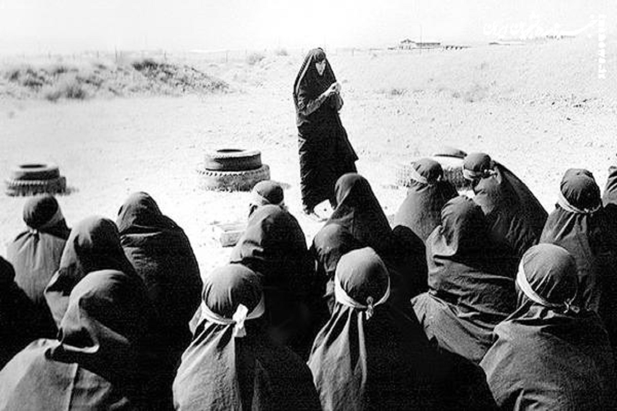 هم‌زمان با هفته دفاع مقدس، صدوهفتادودومین نشست ادبی «شمس» آستان قدس رضوی با محوریت رونمایی از کتاب «مجاهدت‌های ماندگار» برگزار می‌شود.