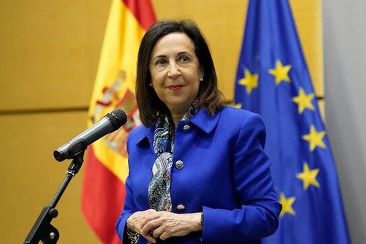 بر اساس گزارش رسانه‌های اروپایی، هواپیمای نظامی حامل وزیر دفاع اسپانیا هنگام پرواز در نزدیکی منطقه کالینینگراد روسیه دچار اختلال در سیستم جی‌پی‌اس خود شد.