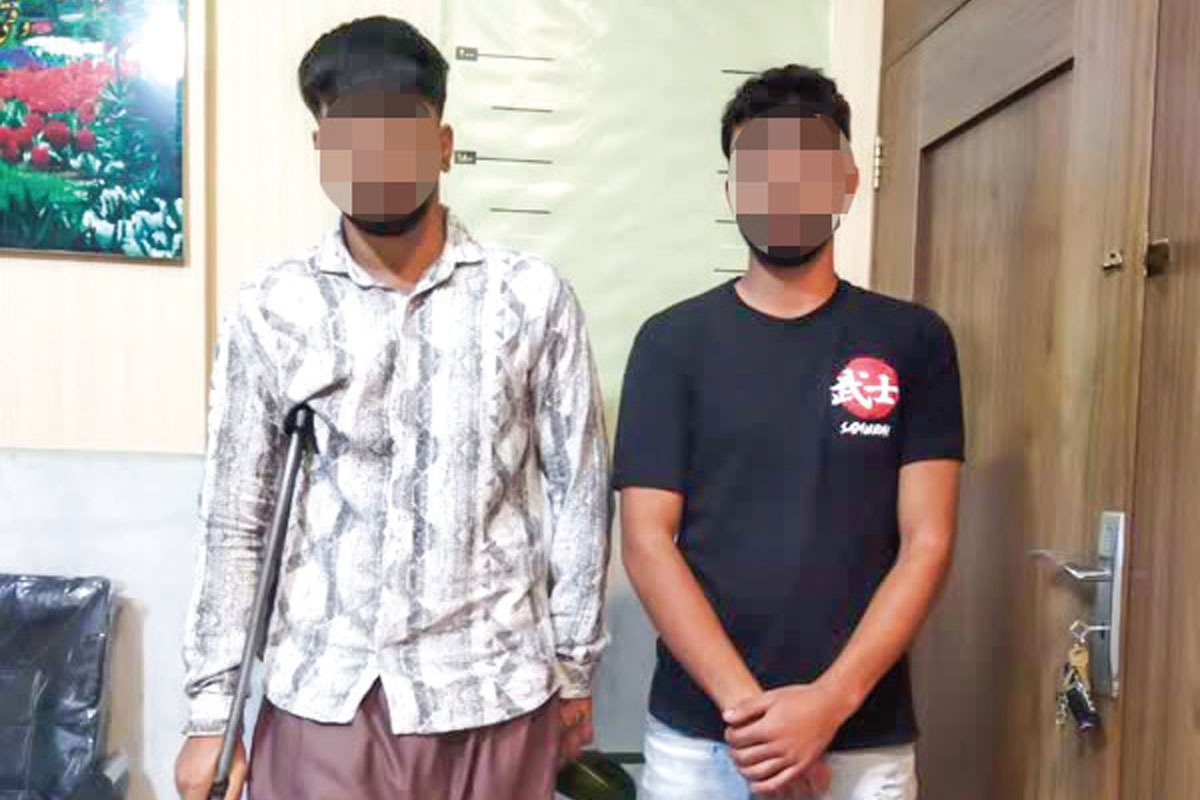 مهاجمان شمشیربه دستی که پلیس آن‌ها را در ۳ استان دیگر ردزنی کرده بود در مشهد دستگیر شدند.