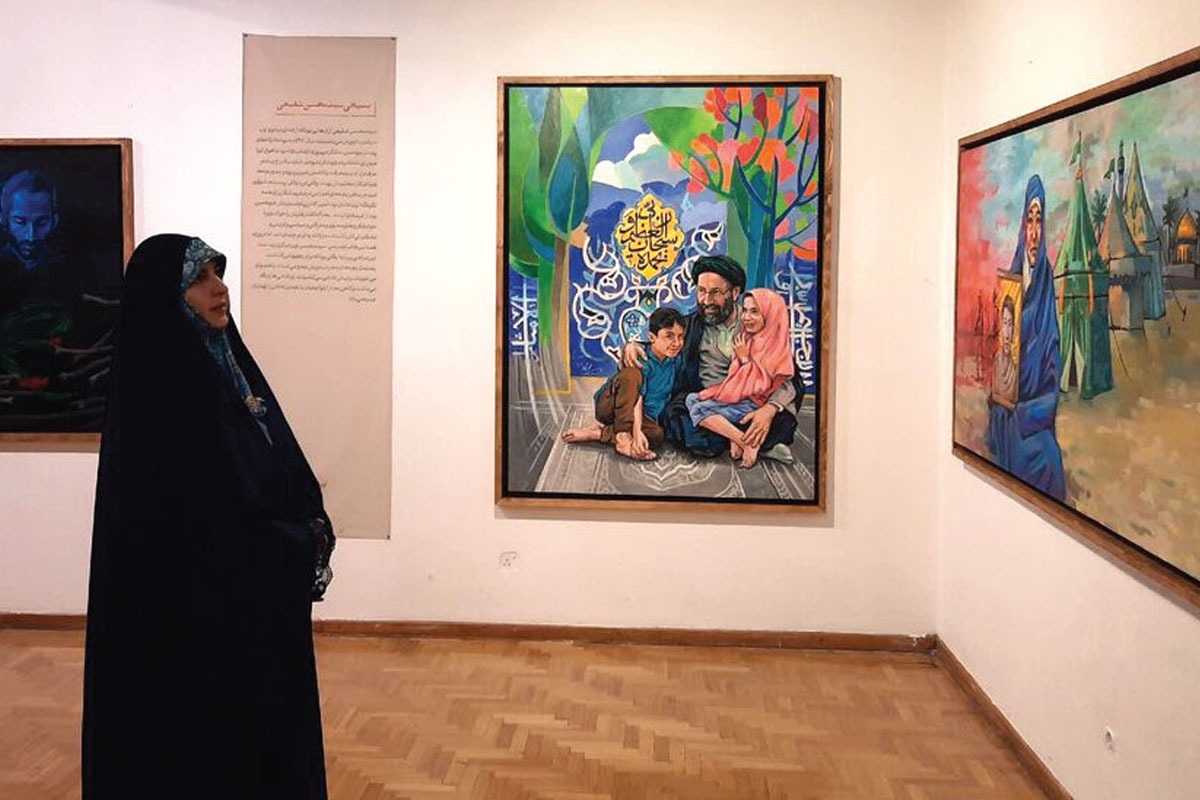 نمایشگاه نقاشی و آثار تجسمی با موضوع قهرمانان ملی و جهانی، مجموعه آثار محمدرضا میری هنرمند نقاش و گرافیست مشهدی از ۲۶ شهریور تا ۶  مهر در فرهنگ سرای نیاوران تهران برپاست.