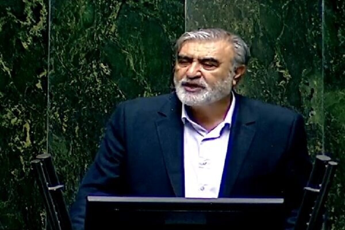 رییس کمیسیون امنیت ملی و سیاست خارجی مجلس شورای اسلامی گفت اظهارات ویتکاف درباره مذاکرات جاری آمریکا با ایران دروغ است.