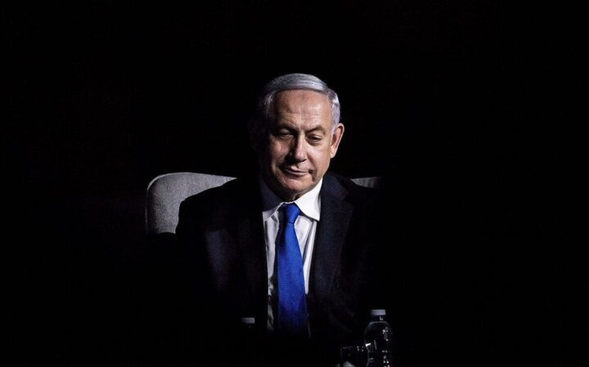 حمله موفق نیروهای یمنی به سرزمین‌های اشغالی موجب عصبانیت شدید نخست‌وزیر رژیم صهیونیستی شده است.