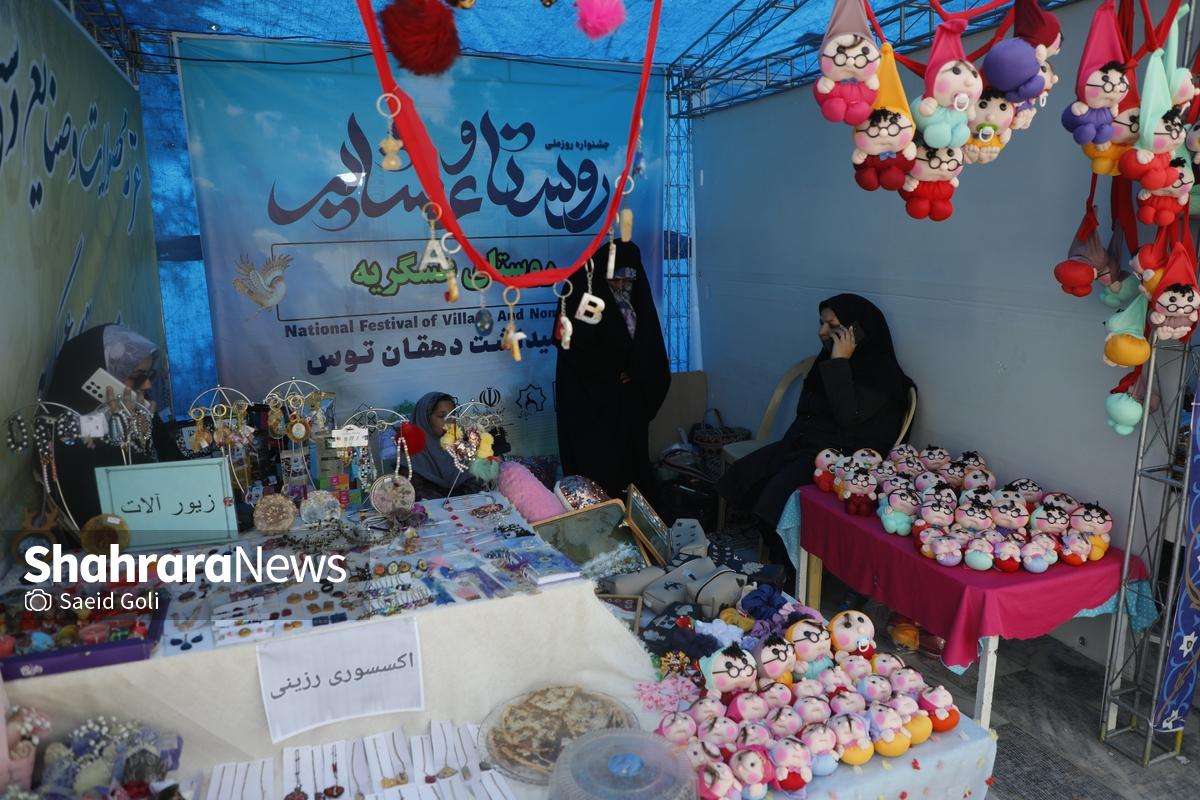 مدیرکل دفتر امور زنان و خانواده استانداری خراسان رضوی، با اشاره به مسئولیت‌های متعدد زنان در زندگی روستایی، از دهیاران خواست در برنامه‌های محلی، به دوره‌های آموزشی و مراقبتی ویژه برای زنان توجه کنند.