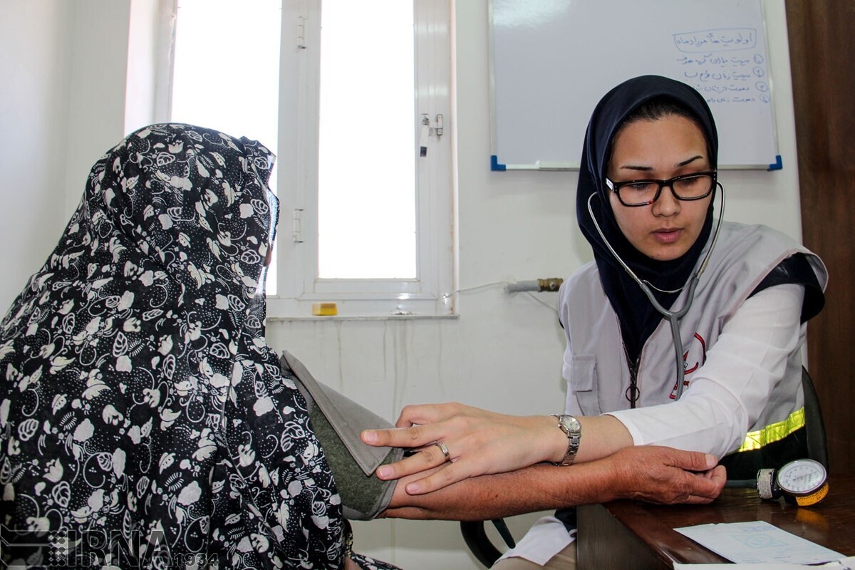 فرماندار ششتمد خراسان رضوی با اشاره به برپایی اردوی جهادی پزشکان بسیج جامعه پزشکی سپاه امام رضا (ع) در این شهرستان گفت: در قالب اردوی شهدای سلامت طی مدت ۲ روز خدمات درمانی به حدود هزار و ۴۸۰ شهروند ارائه شد.