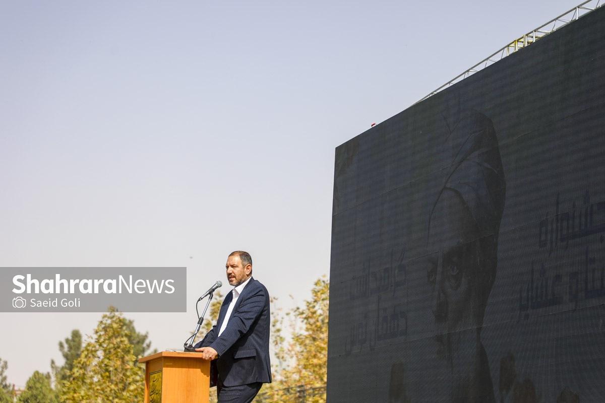 رئیس شورای عالی استان‌ها، از تدوین «طرح جامع مدیریت روستایی» در این شورا، خبر داد و گفت: بر اساس این طرح، شهرداری مراکز شهرستان‌ها موظف خواهند شد معاونت روستایی برای توسعه روستاهای پیرامونی تشکیل دهند.