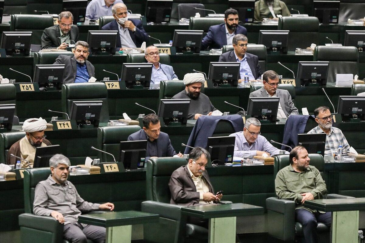 نمایندگان مجلس شورای اسلامی با تصویب ماده یک طرح هوش مصنوعی تعاریف قانونی آن را مشخص و تصویب کردند.