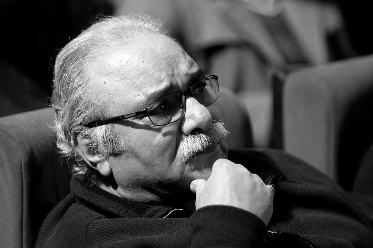 شبکه نمایش در اقدامی فرهنگی، کنداکتور خود را به احترام هنرمند پیشکسوت محمد کاسبی تغییر داد.