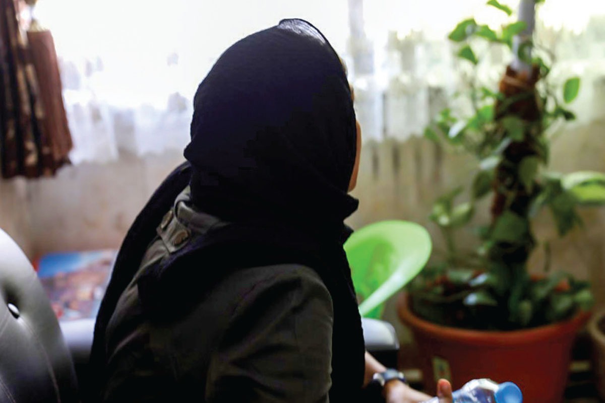 پلیس مشهد و قانون از نوزادی سه‌ماهه که والدینش سر نخواستنش دعوا دارند، پشتیبانی می‌کنند.