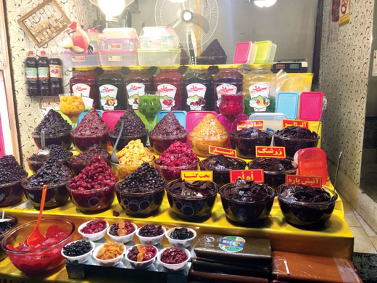 سازمان غذا و دارو فهرستی از فرآورده‌های غذایی فاقد مجوز بهداشتی را اعلام کرد.