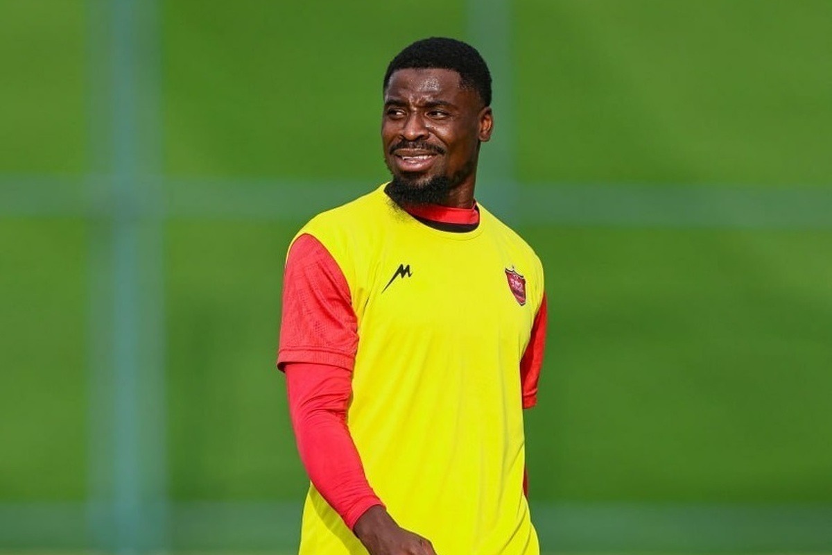 باشگاه پرسپولیس از صدور کارت سرژ اوریه خود خبر داد.