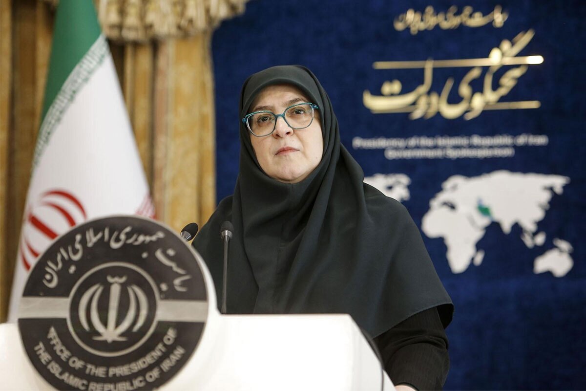 سخنگوی دولت با بیان اینکه تخصیص و تأمین ارز ثبت سفارش خسارت‌دیدگان حادثه بندر شهید رجایی صورت گرفته است، گفت: پیگیری ایفای تعهدات ارزی ثبت سفارش‌های اعلامی تا ۲۹ اسفندماه ۱۴۰۴ به حالت تعلیق درآمد.