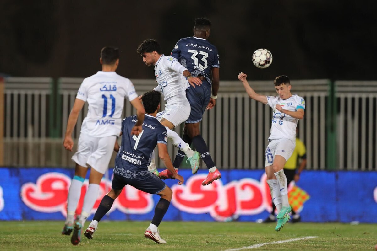 استقلال تا دربی که در هفته دوازدهم برگزار می‌شود، هشت بازی چالش‌برانگیز را پیش رو خواهد داشت؛ هم در لیگ برتر و هم در لیگ نخبگان فوتبال آسیا.