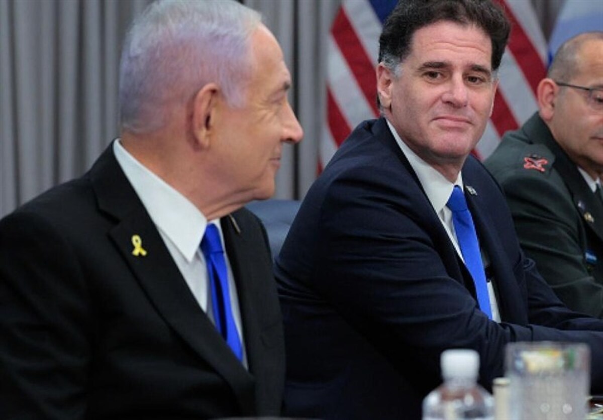 یک رسانه عبری‌زبان نزدیک به گروه‌های مذهبی افراطی اسرائیل گزارش داد که بنیامین نتانیاهو پس از اعلام برنامه برای شرکت در نشست شرم‌الشیخ، به منظور جلب نظر حریدی‌ها، سفر خود را لغو کرد.