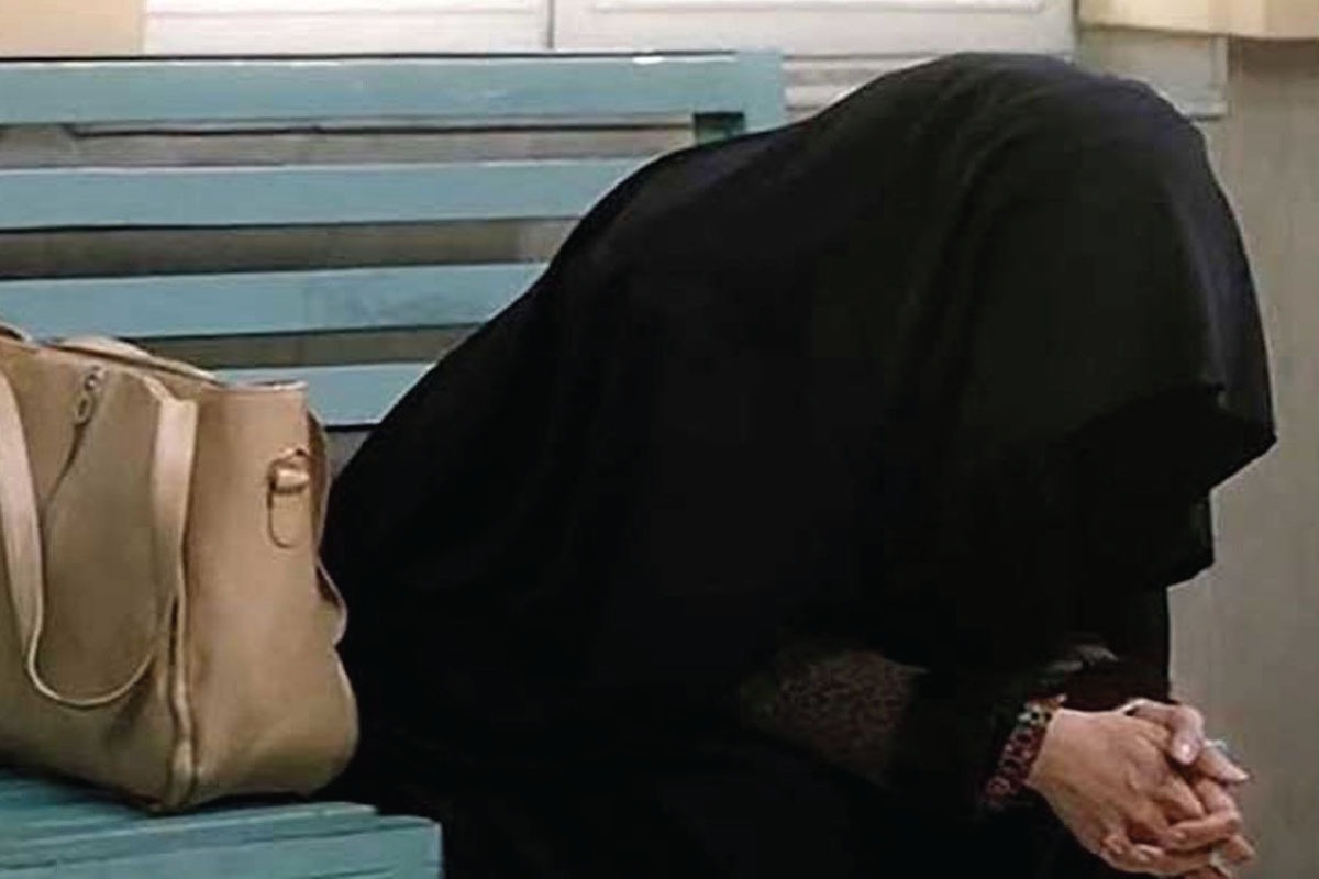 مادر میان سالی توانست با پناه بردن به کلانتری خواجه ربیع و کمک پلیس مشهد، زندگی دخترش را نجات دهد.