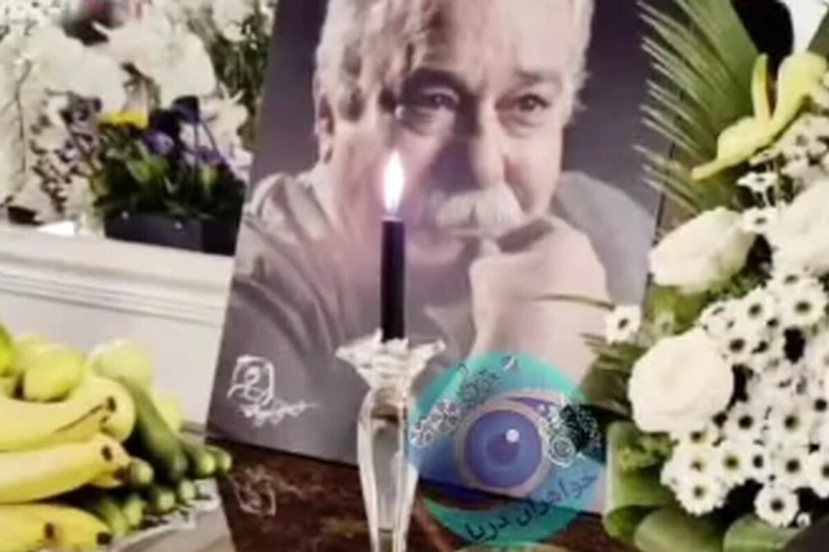 محمد کاسبی حوالی مزار محمدعلی کشاورز به خاک سپرده می‌شود.