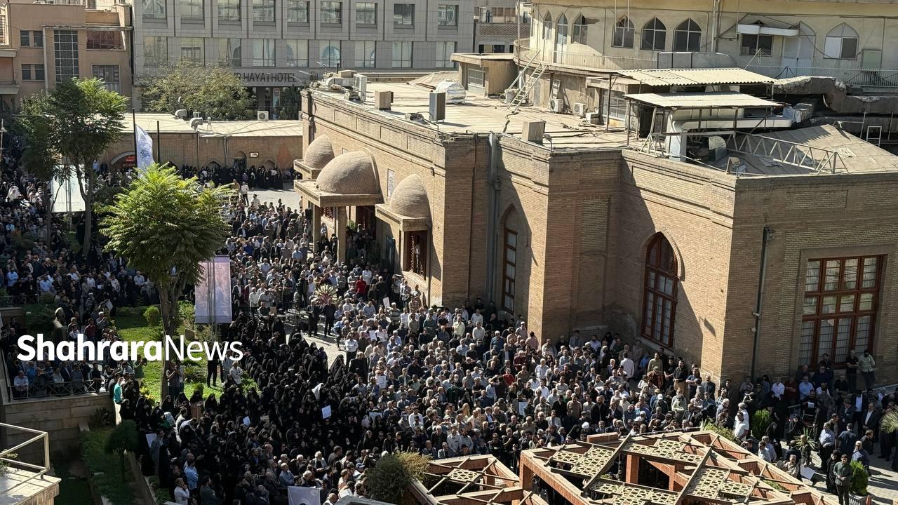 مراسم تشییع و خاکسپاری پیکر محمد کاسبی، بازیگر سینما و تلویزیون + فیلم و عکس مراسم تشییع و خاکسپاری پیکر محمد کاسبی، بازیگر سینما و تلویزیون + فیلم و عکس