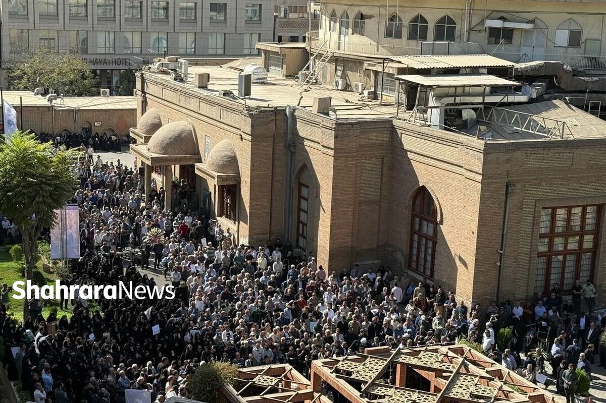 مراسم تشییع پیکر زنده‌یاد محمد کاسبی، بازیگر سینما و تلویزیون را ببینید.