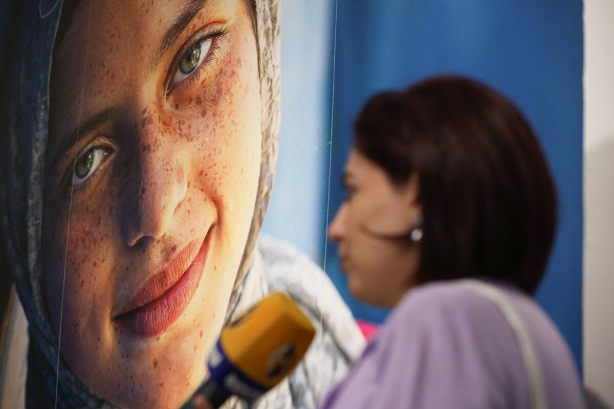 نمایشگاه عکاسی فلسطینی محمود ابوحمداء با عنوان «مالَم یشاهد» در بغداد آغاز شد. در این نمایشگاه، کودکان جنگ‌زده در قاب عکس با چشم‌اندازی از امید روایت می‌شوند.