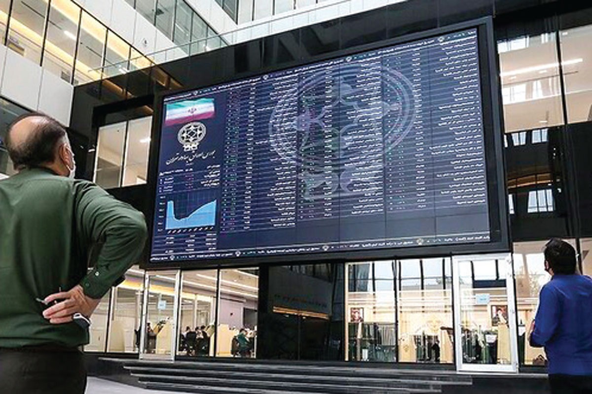 مشاور و کارگزار سهام و بازار سرمایه در گفت وگو با شهرآرا از روند صعودی درخور توجه شاخص کل بورس تهران خبر داد.