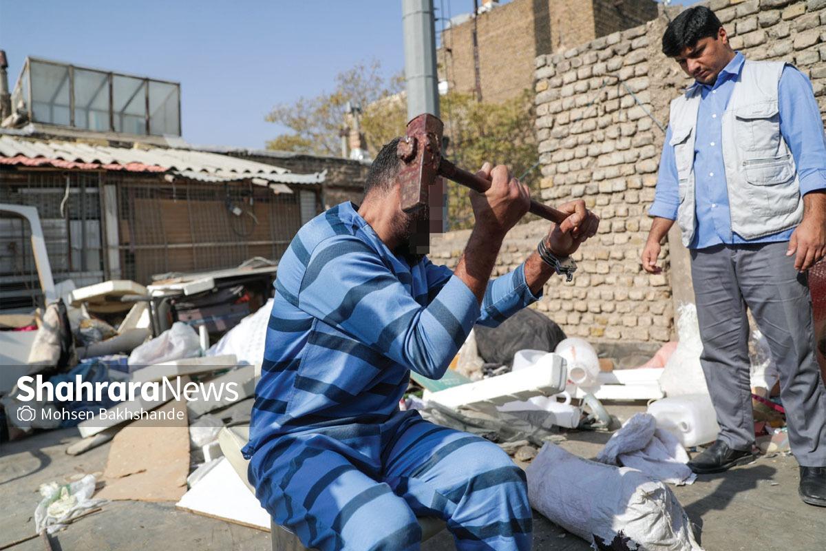 قاتلی که چند سال قبل تا پای چوبه دار رفته بود در بازسازی صحنه قتل تازهاش: من جانی نیستم! قاتلی که چند سال قبل تا پای چوبه دار رفته بود در بازسازی صحنه قتل تازهاش: من جانی نیستم!