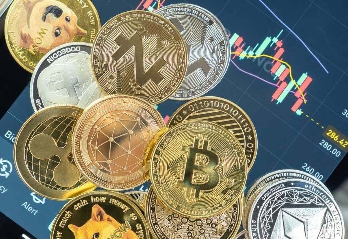 دولت با هدف کنترل فرار مالیاتی و شفاف‌سازی اقتصاد دیجیتال، انتقال رمزارزهایی مانند بیت‌کوین و تتر را بدون صورتحساب رسمی، «درآمد اتفاقی» دانسته و مشمول مالیات سنگین کرده است.